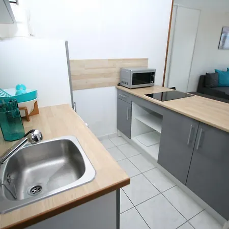 Front De Mer, Wifi, 4 Couchages, Tres Grand Et Joli Appartement