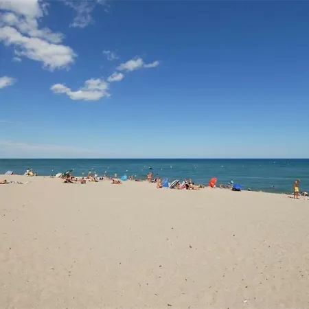 Front De Mer, Wifi, 4 Couchages, Très Grand Et Joli Le Barcarès
